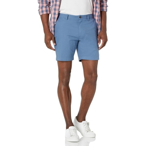 Amazon Essentials Men's Slim-Fit 7" Lightweight Comfort Stretch Oxford Short