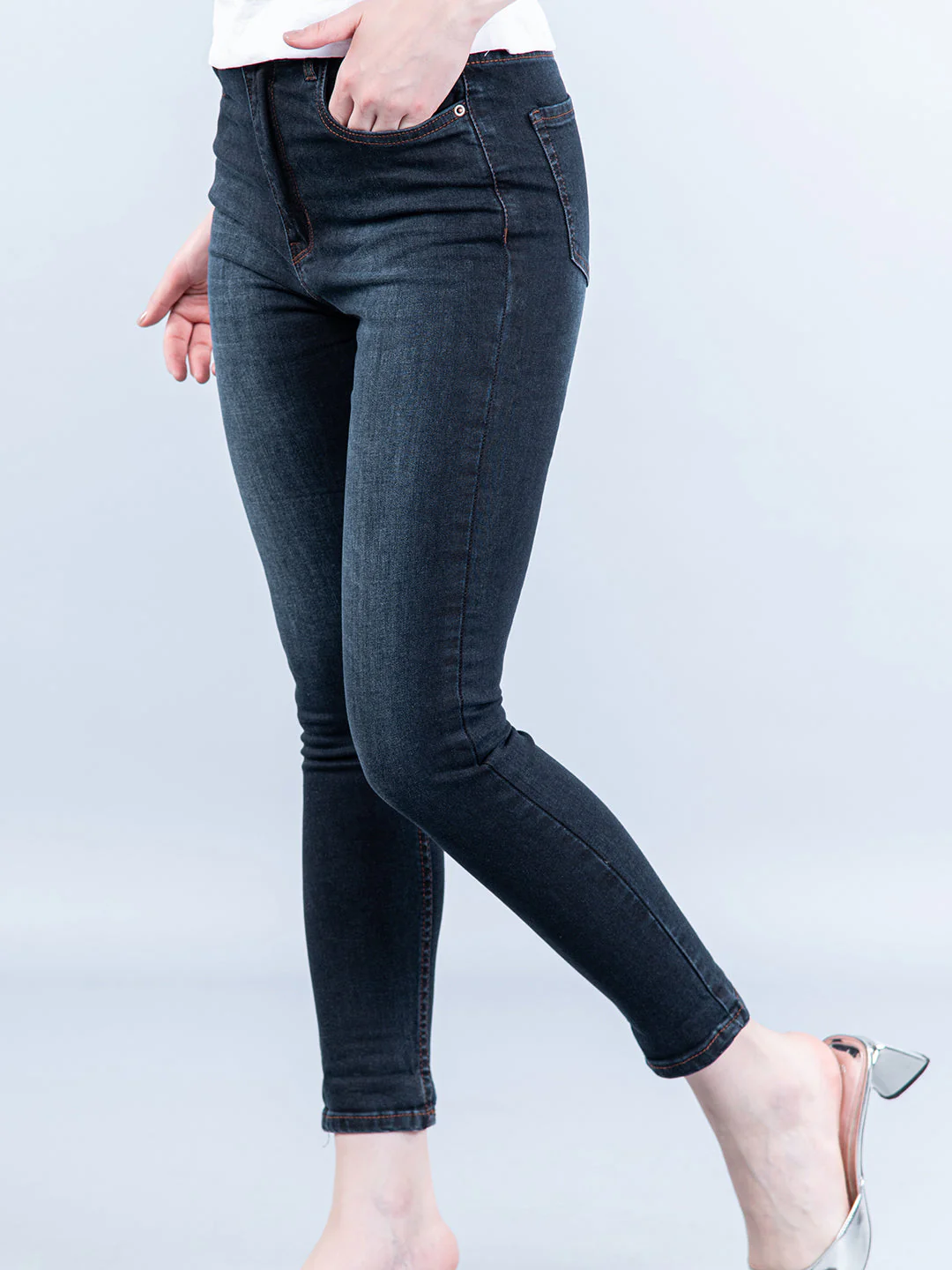 Classic Dark Blue Skinny Fit Jeans For Women - Image 5